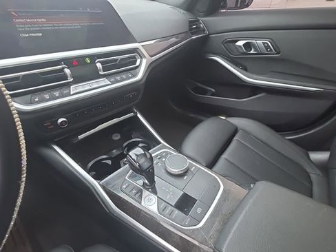 Used 2021 BMW 330i xDrive Sedan w/ Driving Assistance Package image 14