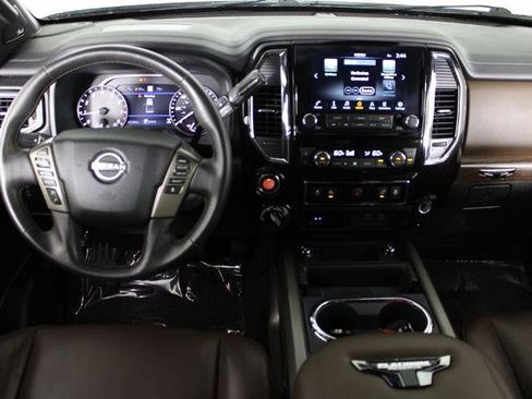 Certified 2024 Nissan Titan Platinum Reserve w/ Moonroof Package AWD/4WD image 7