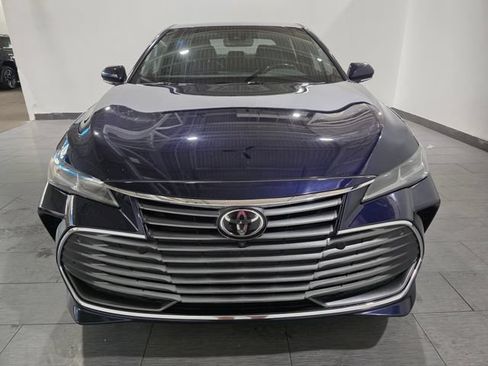 Used 2022 Toyota Avalon Limited w/ Advanced Safety Package FWD image 8
