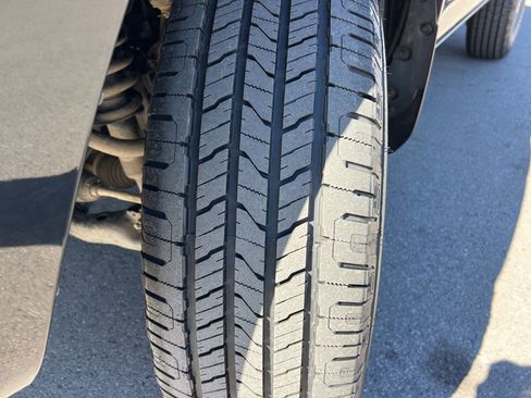 Used 2024 Toyota 4Runner SR5 image 29