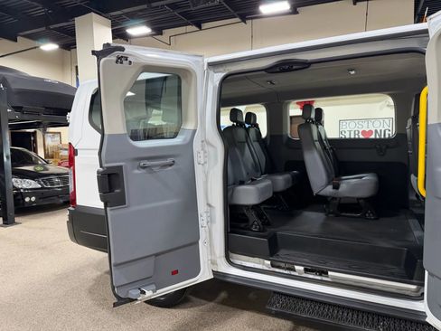 Used 2017 Ford Transit 150 XL image 24