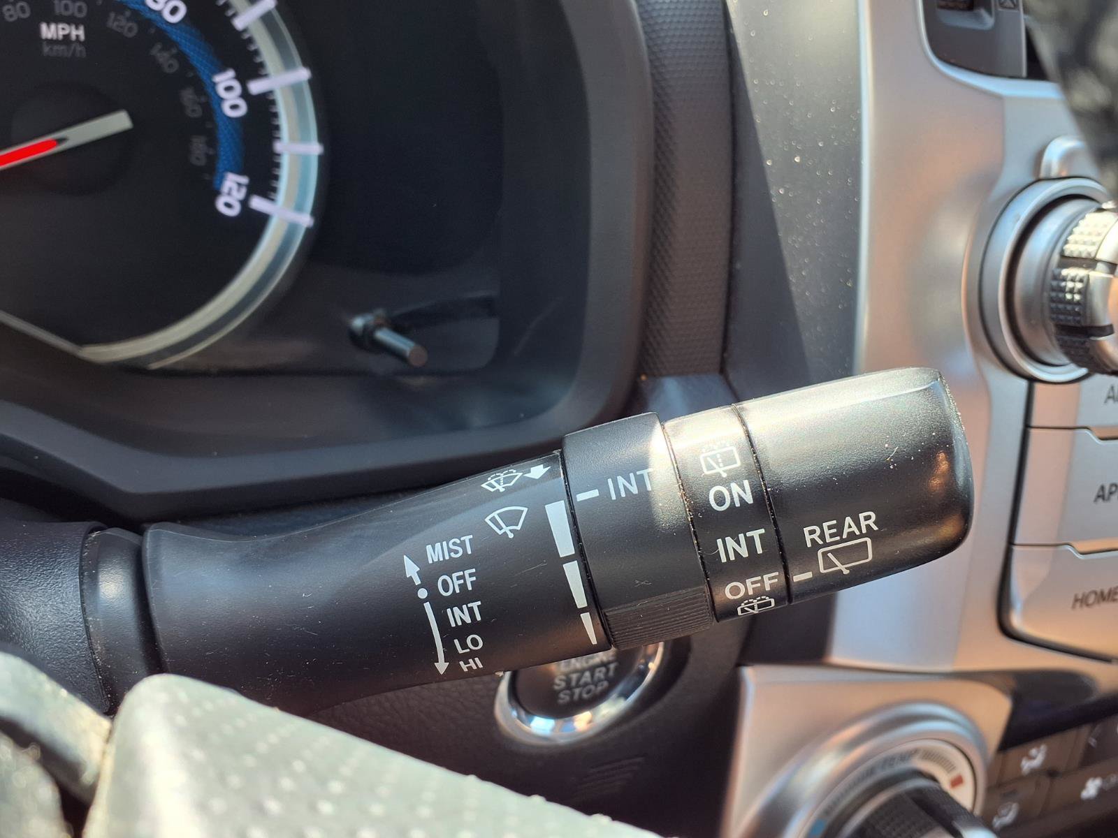 Used 2018 Toyota 4Runner Limited AWD/4WD image 19