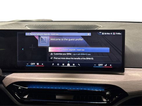 Used 2025 BMW 330i xDrive Sedan image 15