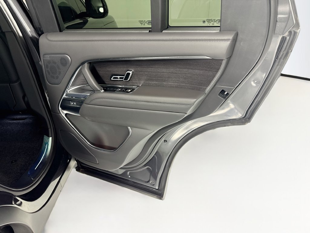New 2026 Land Rover Range Rover SE AWD/4WD image 27