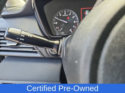 Certified 2024 Subaru Legacy Premium AWD/4WD image 26