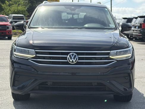Used 2022 Volkswagen Tiguan SE FWD image 29
