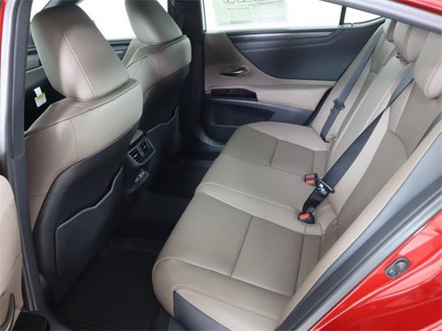 New 2025 Lexus ES 350 350 image 15