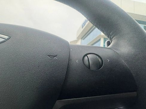 Used 2023 Tesla Model 3 Standard Range RWD image 43