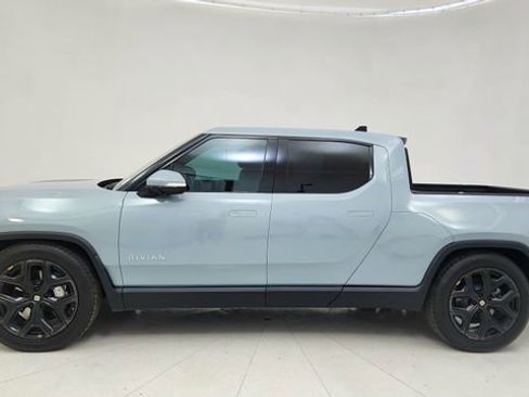 Used 2023 Rivian R1T Adventure image 10