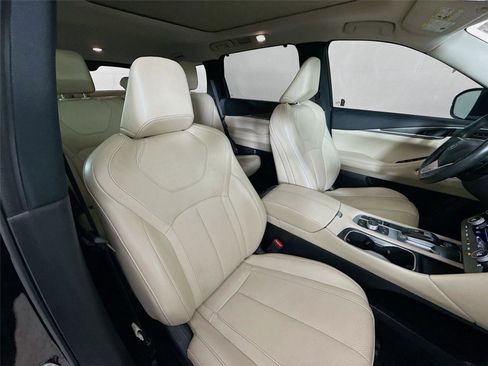 Used 2022 INFINITI QX60 Luxe w/ Vision Package image 22