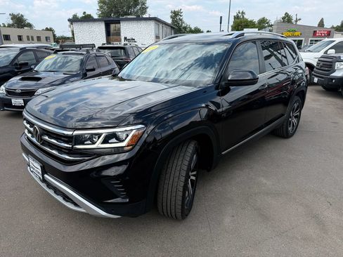 Used 2023 Volkswagen Atlas SEL AWD/4WD image 5