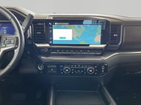 Used 2024 Chevrolet Silverado 2500 High Country w/ High Country Premium Package AWD/4WD image 9