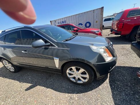 Used 2013 Cadillac SRX Performance FWD image 15