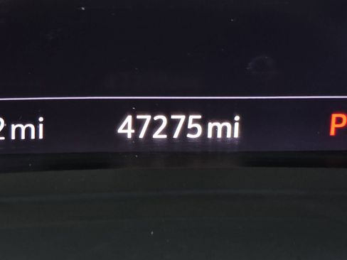 Used 2021 Buick Envision Essence w/ Technology Package I image 32