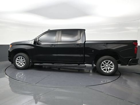 Used 2023 Chevrolet Silverado 1500 RST RWD image 2