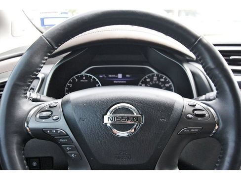 Used 2020 Nissan Murano Platinum w/ Cargo Package FWD image 9