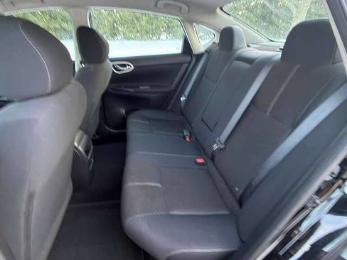 Used 2015 Nissan Sentra S image 18