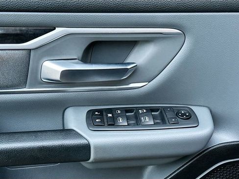 Used 2020 RAM 1500 Big Horn image 18