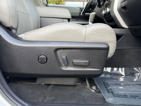 Used 2020 Toyota Tundra Limited image 35