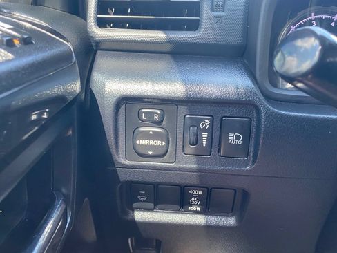 Used 2021 Toyota 4Runner Venture w/ Moonroof Package AWD/4WD image 23