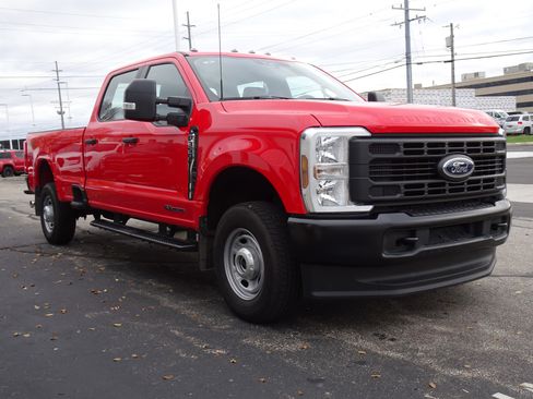 Used 2024 Ford F350 XL w/ Snow Plow Prep Package image 8