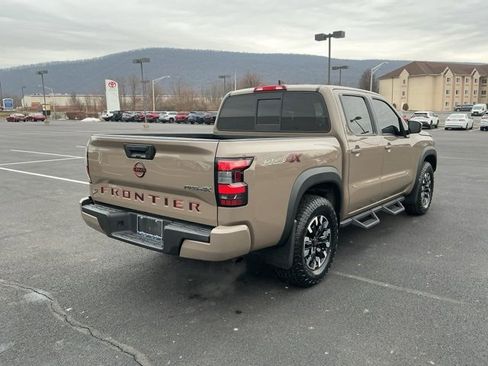 Used 2022 Nissan Frontier PRO-4X w/ Off-Road Protection Package image 5