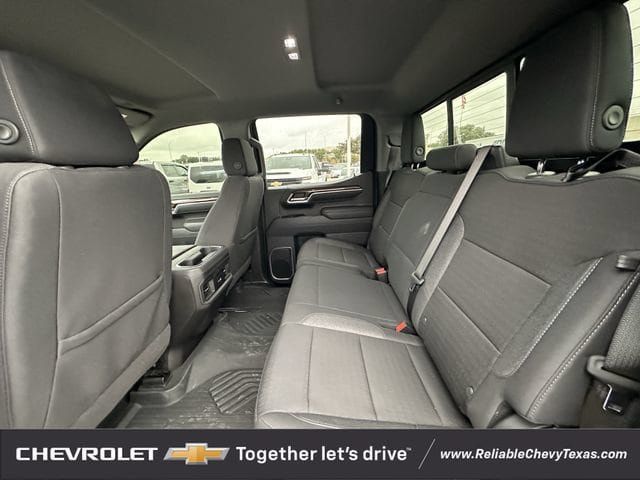 Used 2025 Chevrolet Silverado 1500 RST AWD/4WD image 29