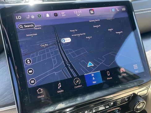 Used 2025 Jeep Grand Cherokee Limited w/ Luxury Tech Group II image 37