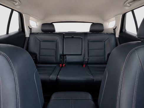 Used 2020 GMC Terrain SLT AWD/4WD image 13