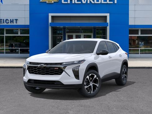 New 2026 Chevrolet Trax RS w/ Sunroof Package FWD image 30