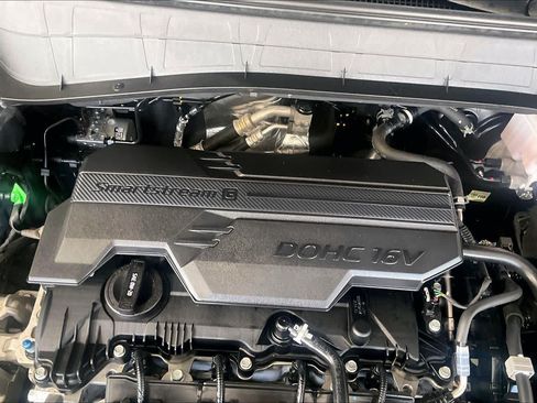 Certified 2025 Hyundai Kona SEL FWD image 34