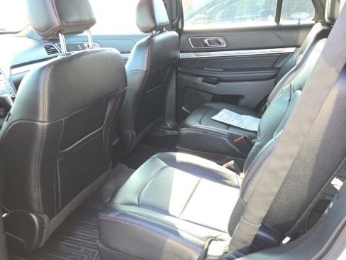 Used 2016 Ford Explorer Sport image 22