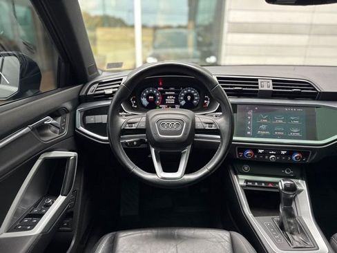 Used 2022 Audi Q3 2.0T Premium AWD/4WD image 10