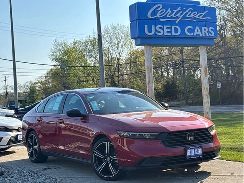 Certified 2025 Honda Accord Sport image 32