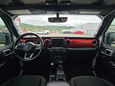 Used 2021 Jeep Wrangler Unlimited Rubicon AWD/4WD image 15