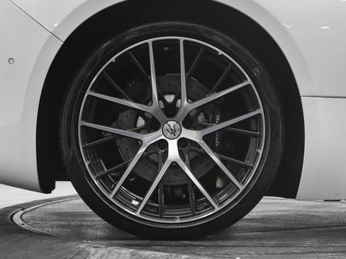 Used 2024 Maserati GranTurismo Modena image 25