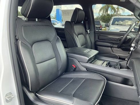Used 2025 RAM 1500 Limited AWD/4WD image 57