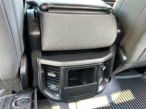 Used 2019 RAM 1500 Tradesman AWD/4WD image 18