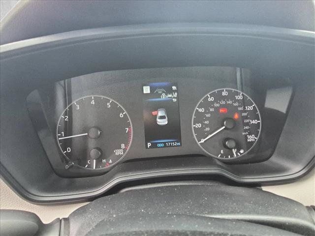 Used 2024 Toyota Corolla LE FWD image 11