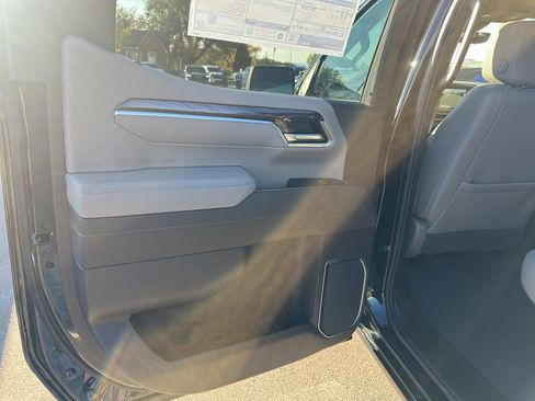 New 2026 Chevrolet Silverado 1500 LTZ w/ Technology Package image 22