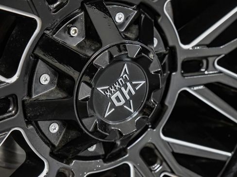 Used 2022 RAM 2500 Tradesman w/ Chrome Appearance Group image 55