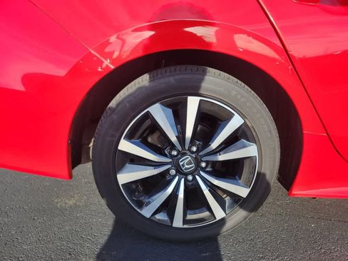 Used 2022 Honda Civic EX image 8