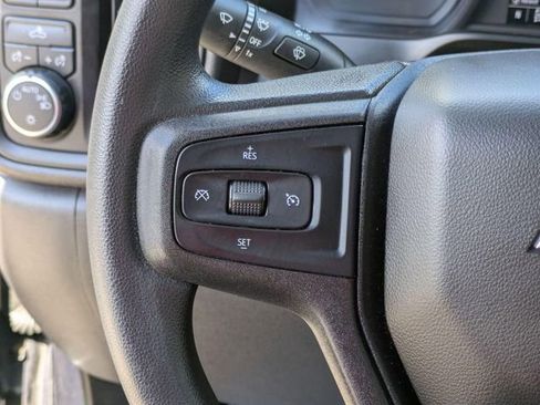 Used 2020 Chevrolet Silverado 1500 Custom w/ Custom Value Package image 17