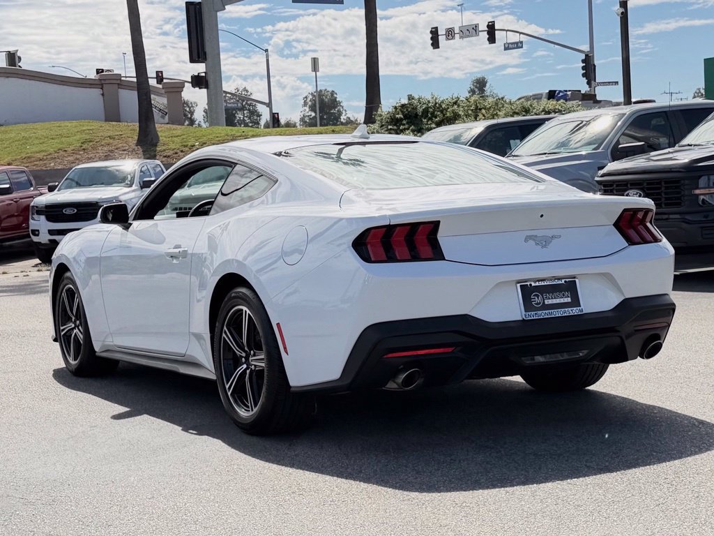 Certified 2025 Ford Mustang Coupe RWD image 6
