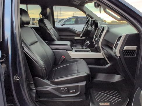 Used 2017 Ford F150 Lariat w/ Equipment Group 502A Luxury image 17