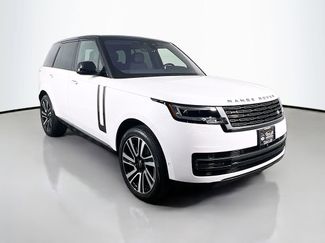 Used 2023 Land Rover Range Rover SE AWD/4WD video 3