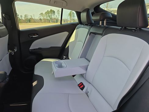 Used 2020 Toyota Prius Limited image 14