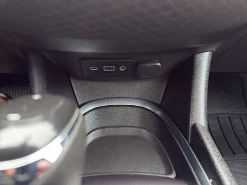 Used 2020 Chevrolet Malibu LT image 20