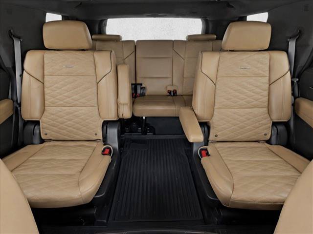 Used 2021 Cadillac Escalade Premium Luxury w/ LPO, Illumination Package AWD/4WD image 19
