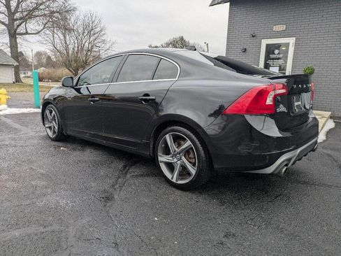 Used 2015 Volvo S60 T6 R-Design Platinum image 3